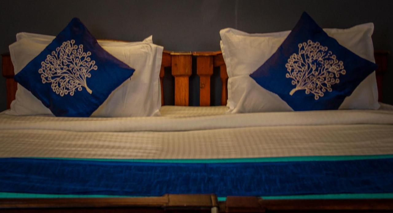 Bed and Breakfast Elphinstone Residency à Kochi Extérieur photo
